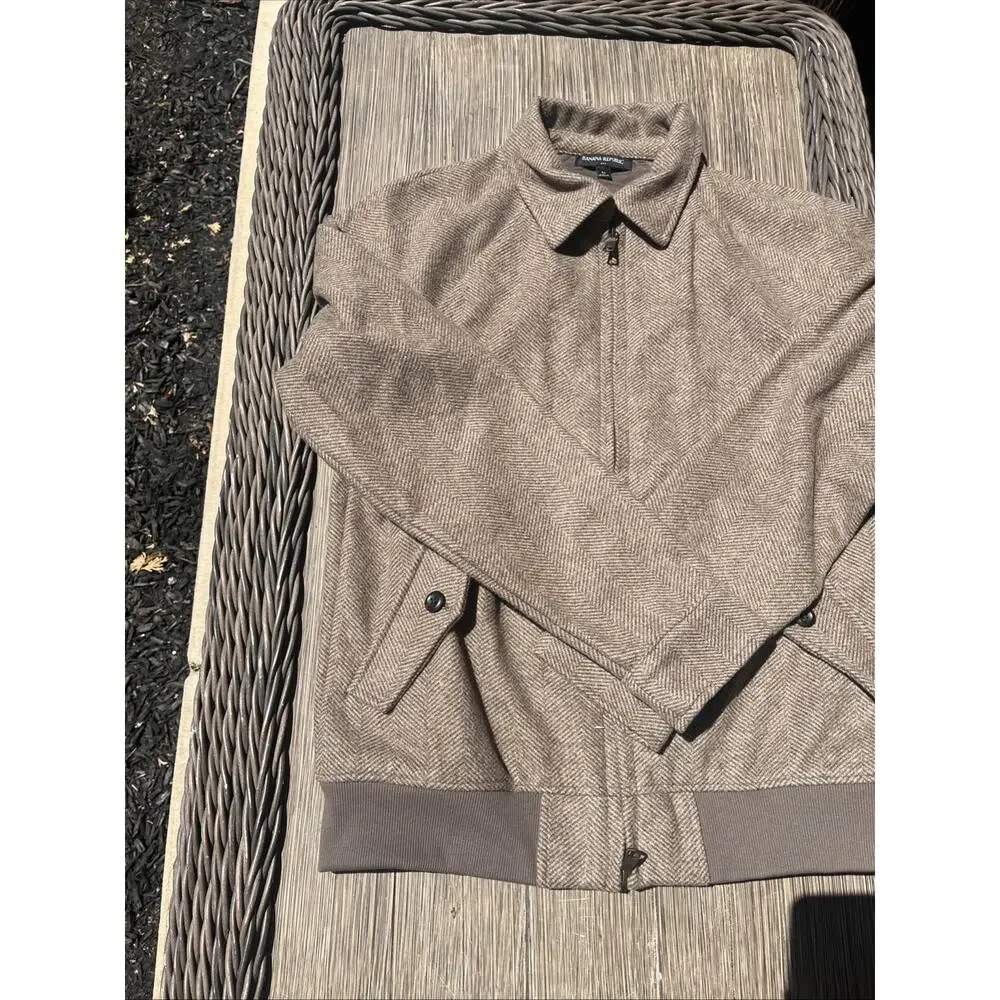 Banana Republic Melton light weight Men's Zip Jacket - Classic Casual